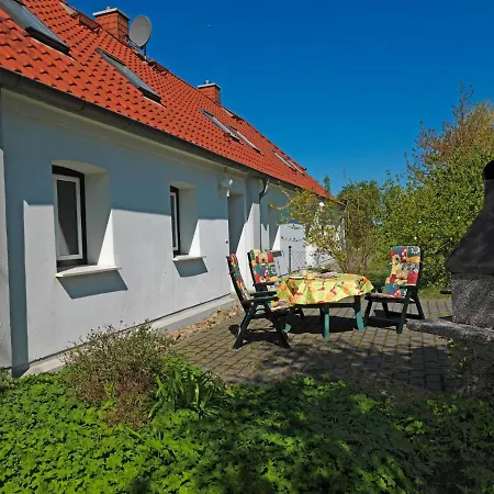Reihenhauser Timmendorf Haus Ostseemuschel * 인젤 포엘